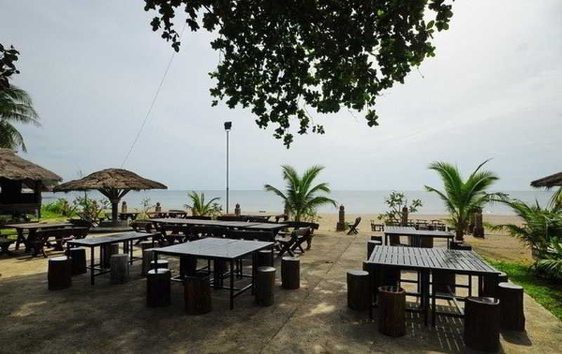 Alongkot Beach Resort Khanom Kültér fotó